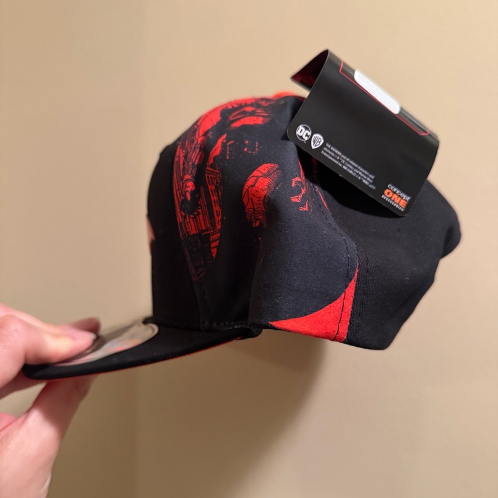 Batman Black and Red Hat - Picture 3 of 4
